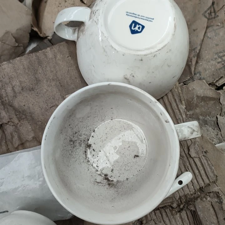 摆件陶瓷盘子碗啥都有