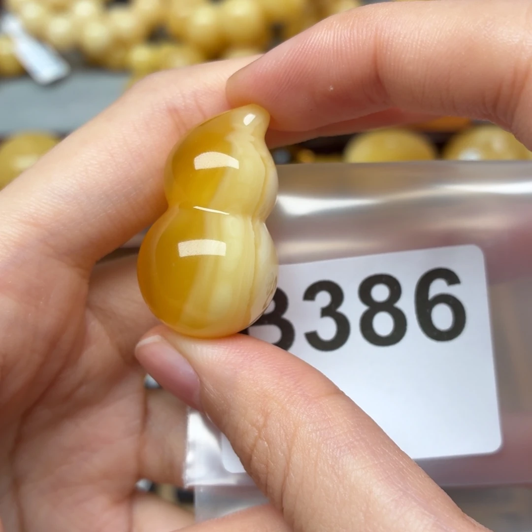 蜜蜡未镶嵌裸石蜜蜡