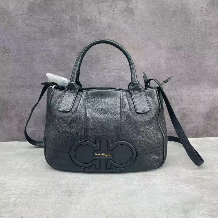 95新/菲拉格慕/C8903451572/[251230CZ02]
