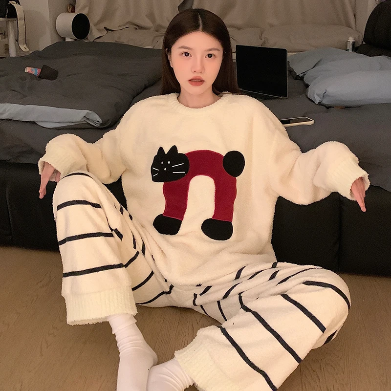 2025新款女同款半边绒睡衣珊瑚绒加绒加厚秋冬款高级感家居服套