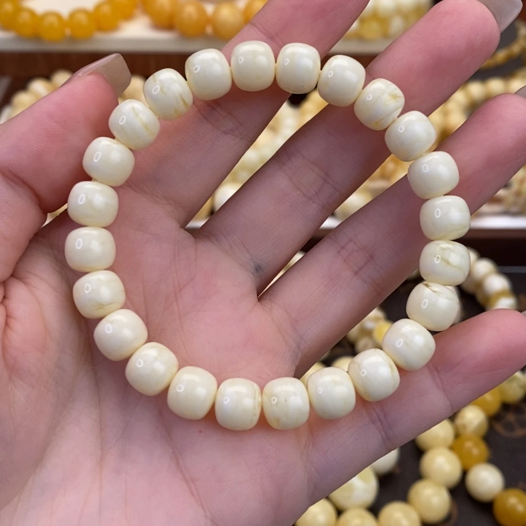 蜜蜡未镶嵌裸石9mm