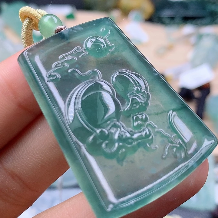 【闪购商品】翡翠颈饰未镶嵌翡翠吊坠