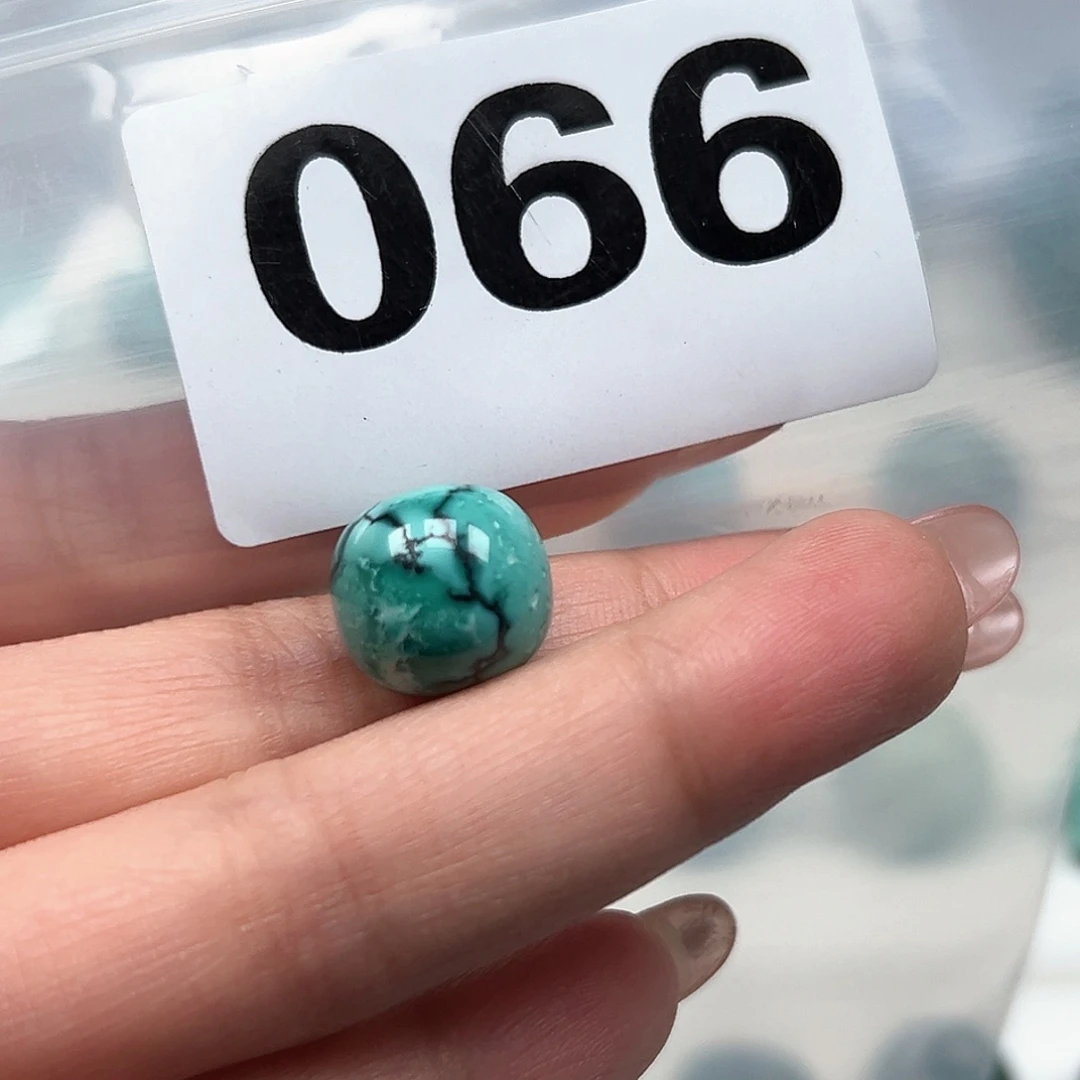 绿松石珠宝奇石未镶嵌木*土