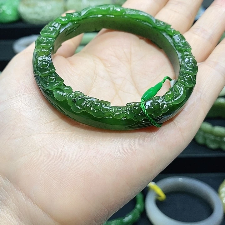 和田玉手镯58圈口55未镶嵌?****?