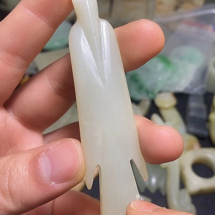 和田玉（糖玉）未镶嵌颈饰