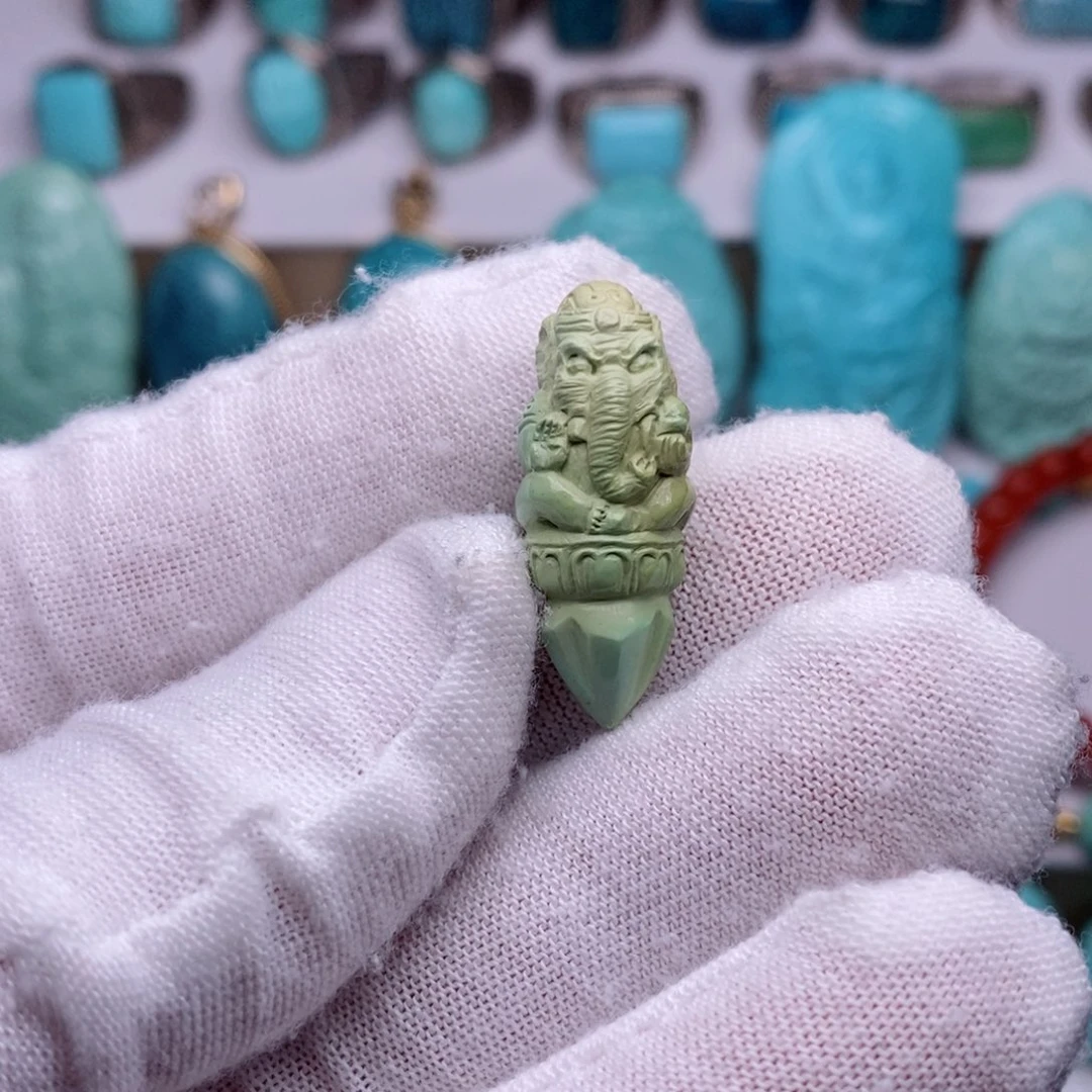 绿松石挂件未镶嵌