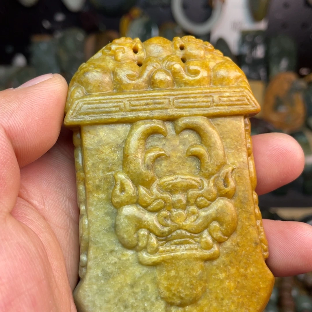 岫岩河磨玉（透闪石质玉）未镶嵌颈饰