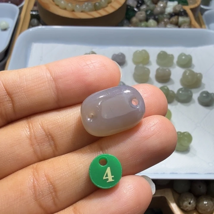 和田玉未镶嵌珠宝半成品