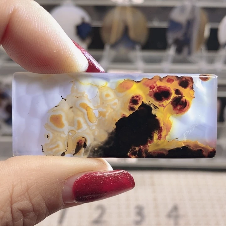 玛瑙/玉髓未镶嵌颈饰