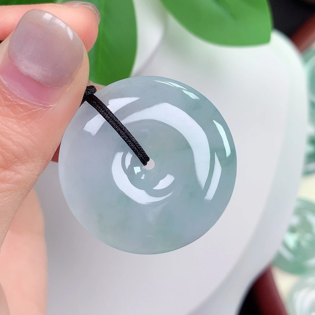 颈饰未镶嵌翡翠33.1-6.3mm