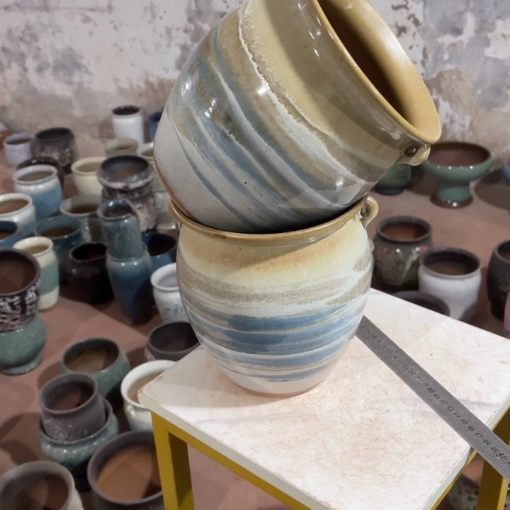 紫砂花盆口径18高度20两只正品