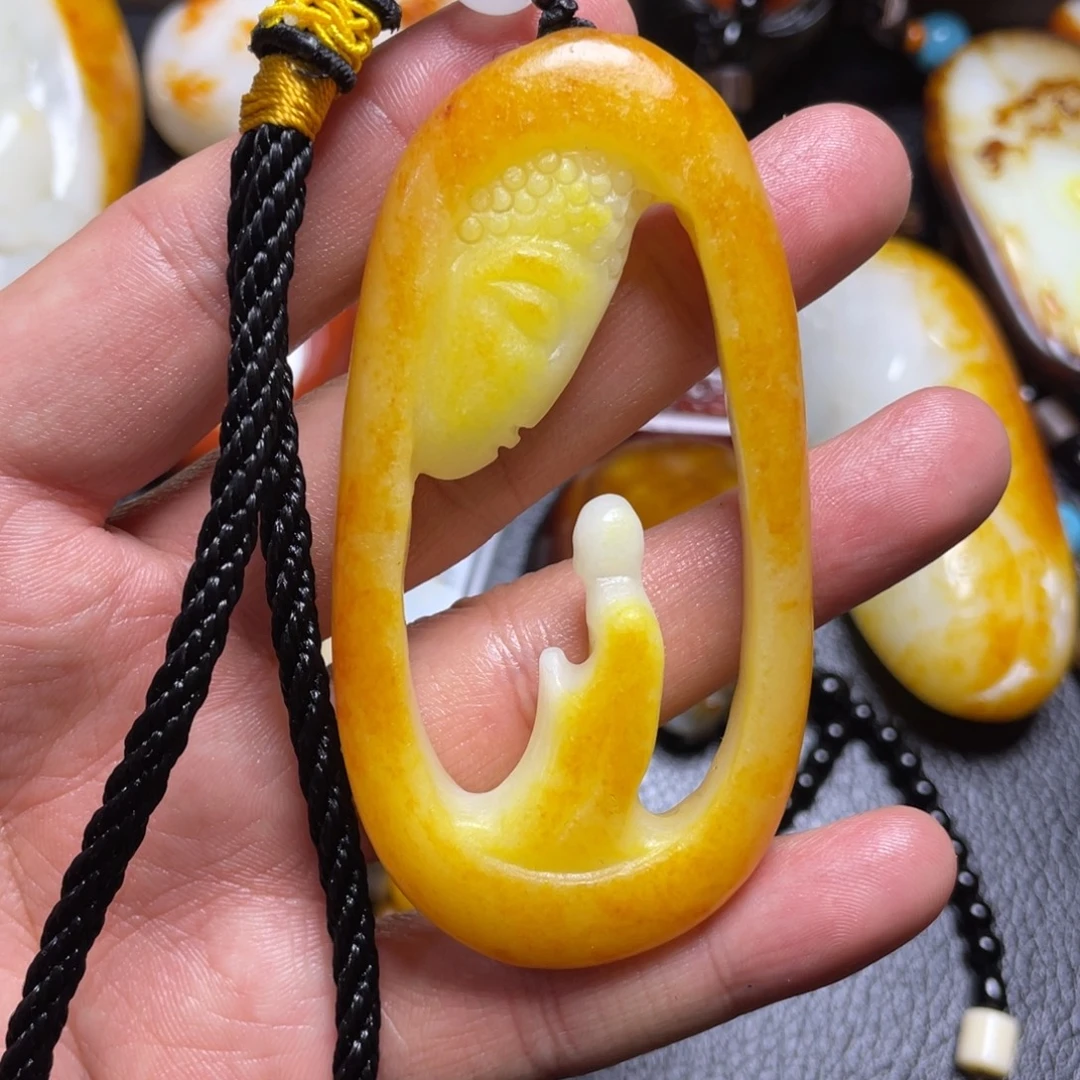 和田玉未镶嵌颈饰