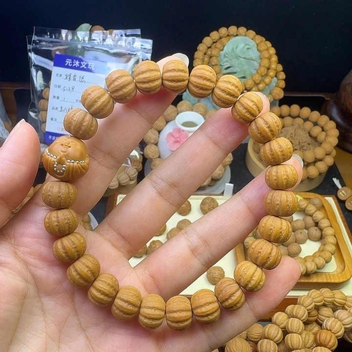 猴头核桃吊坠北***关京八棱