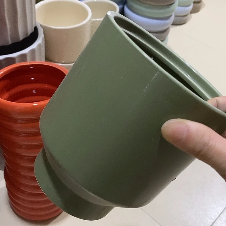 陶盆有孔 瑕疵针孔漏釉介意勿拍外口 13外高15