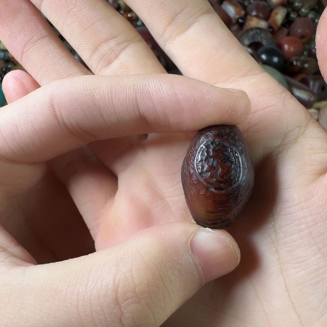 P***间玛瑙/玉髓未镶嵌纯天然玛瑙珠子