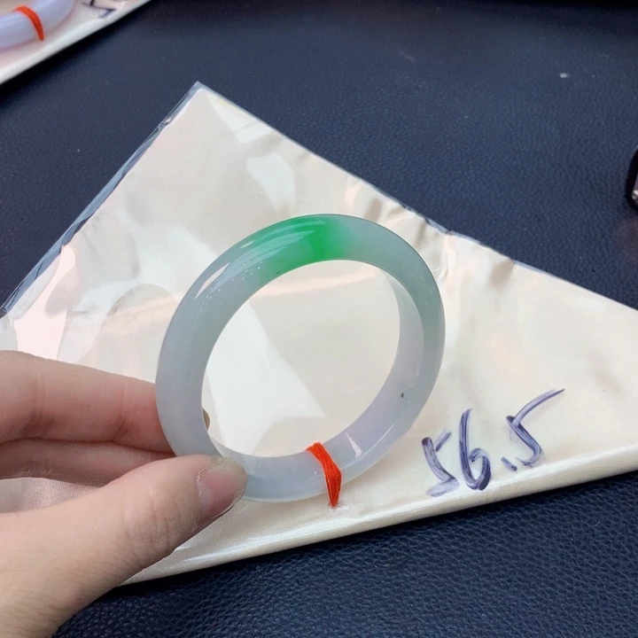 未镶嵌手镯翡翠翡翠手镯