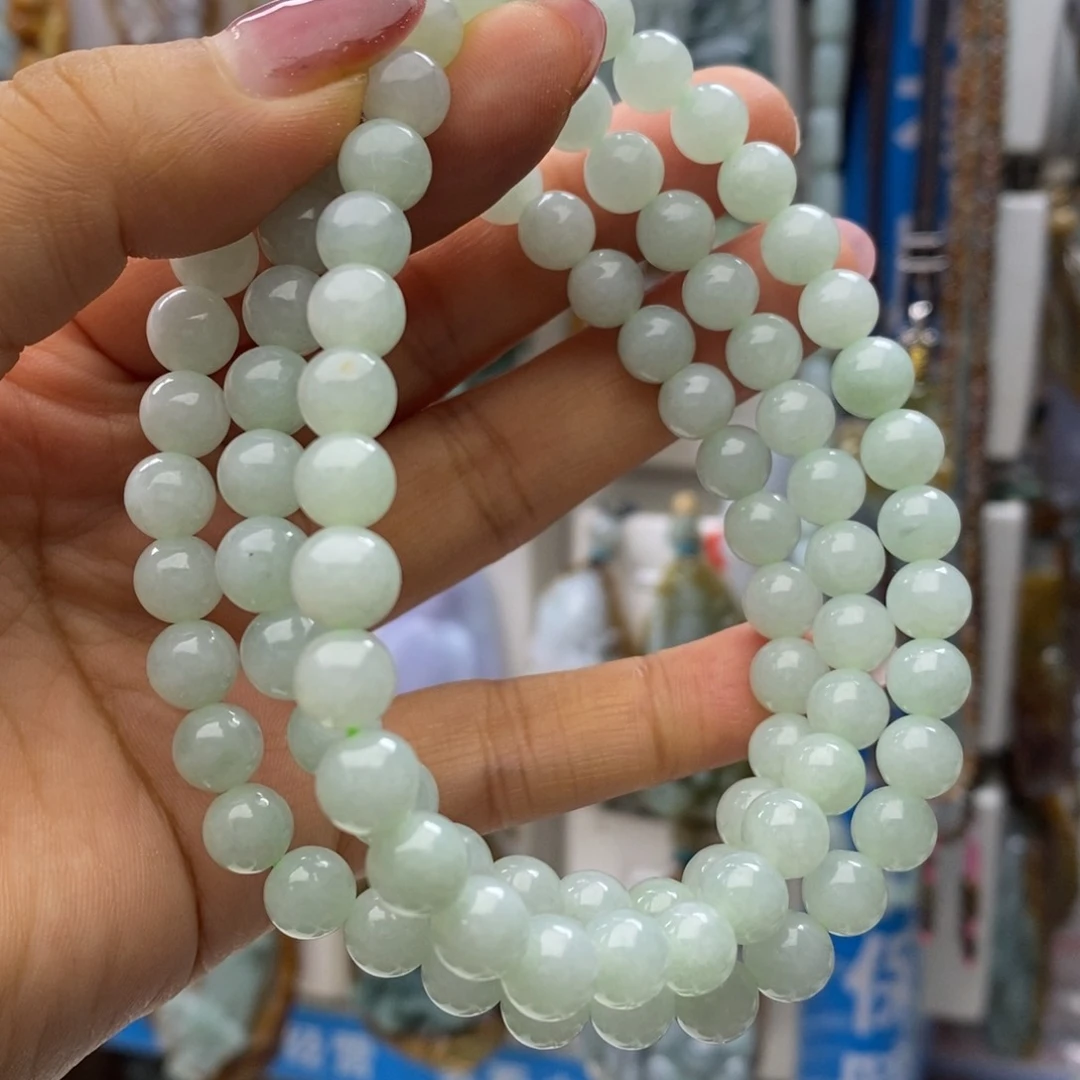 翡翠未镶嵌颈饰好