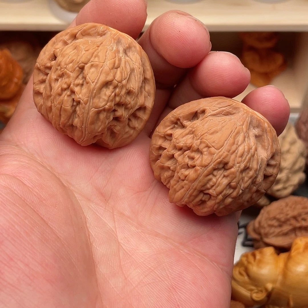 文玩核桃吊坠人**暖铁锤