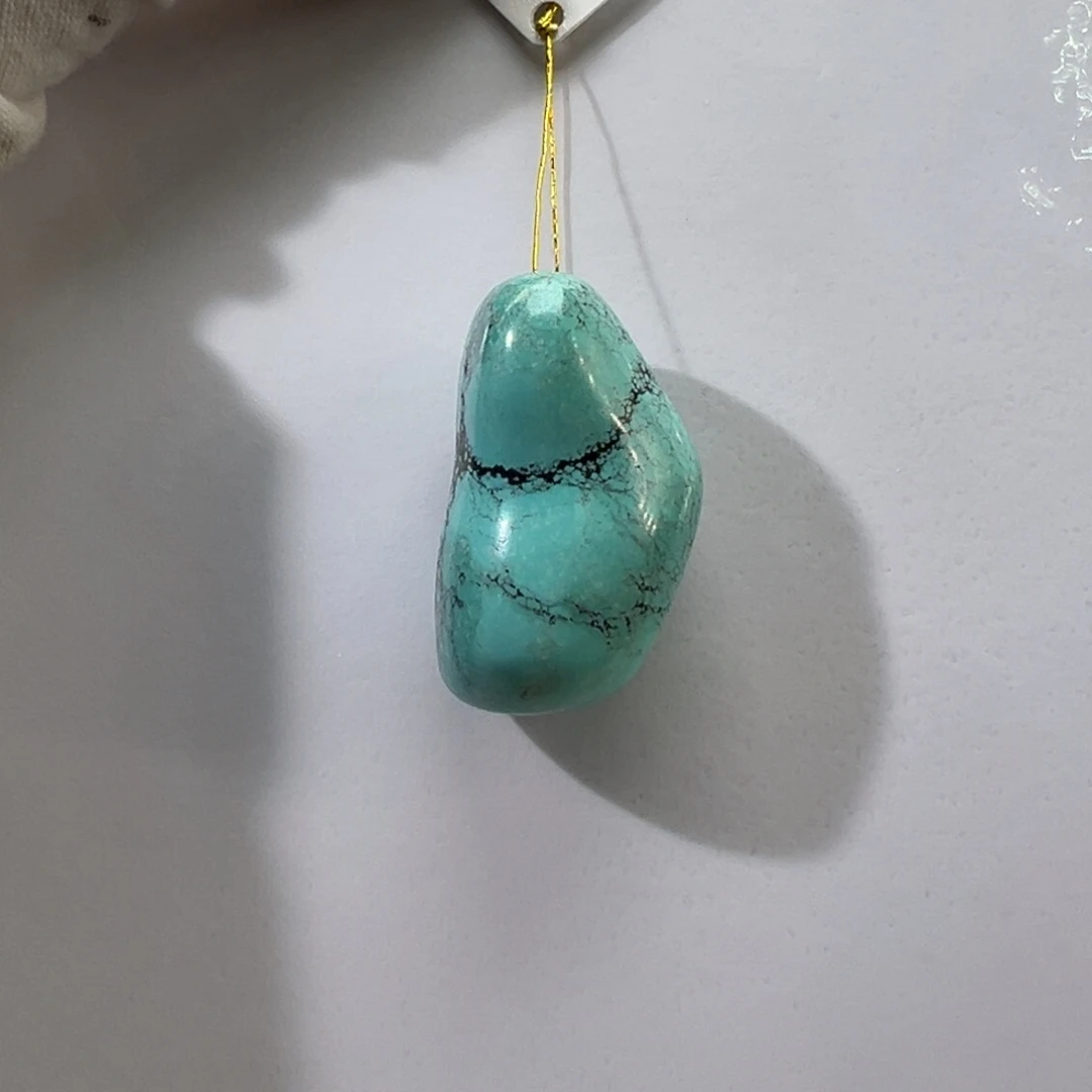 绿松石未镶嵌挂件