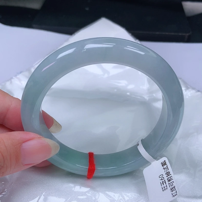 【闪购商品】翡翠手镯未镶嵌铃*，
