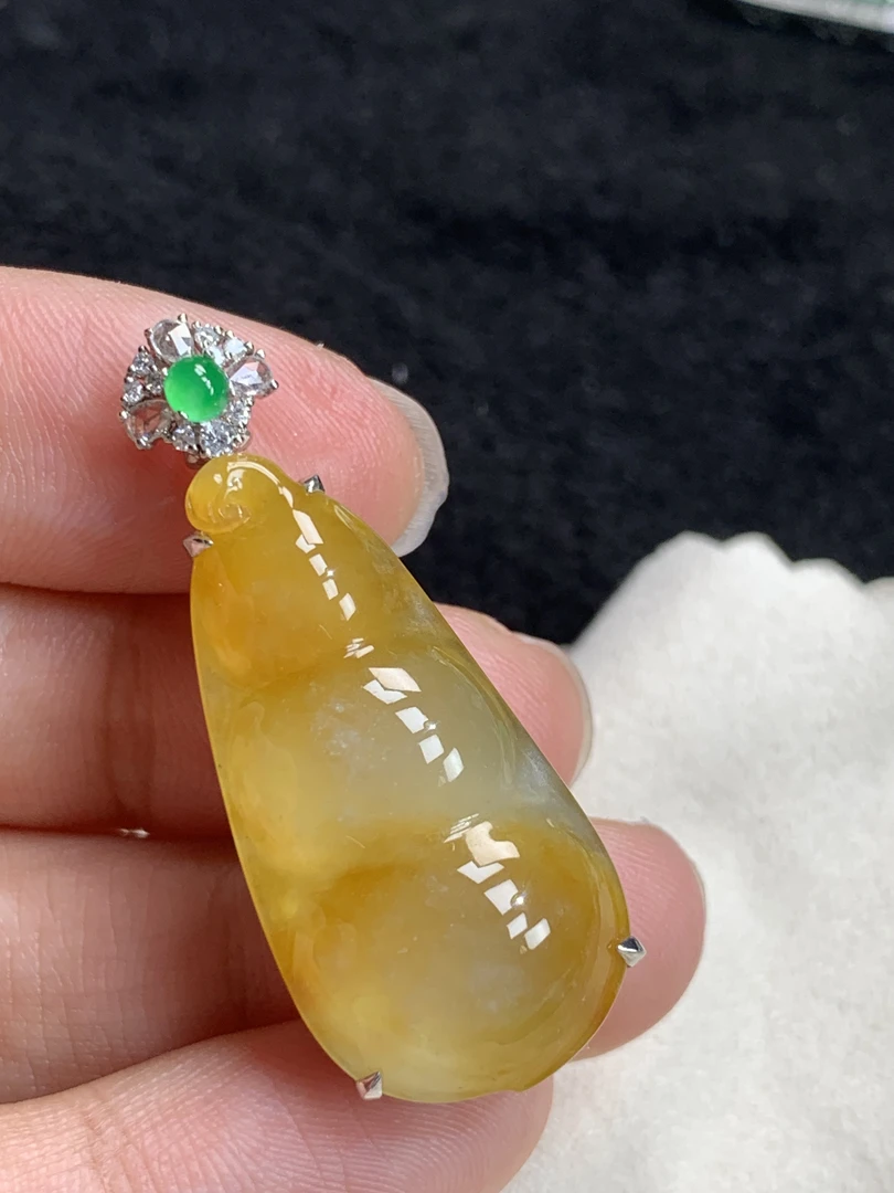 冰黄翡福豆吊坠（缅甸翡翠）