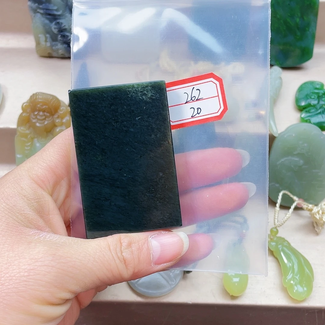 未镶嵌和田玉挂件