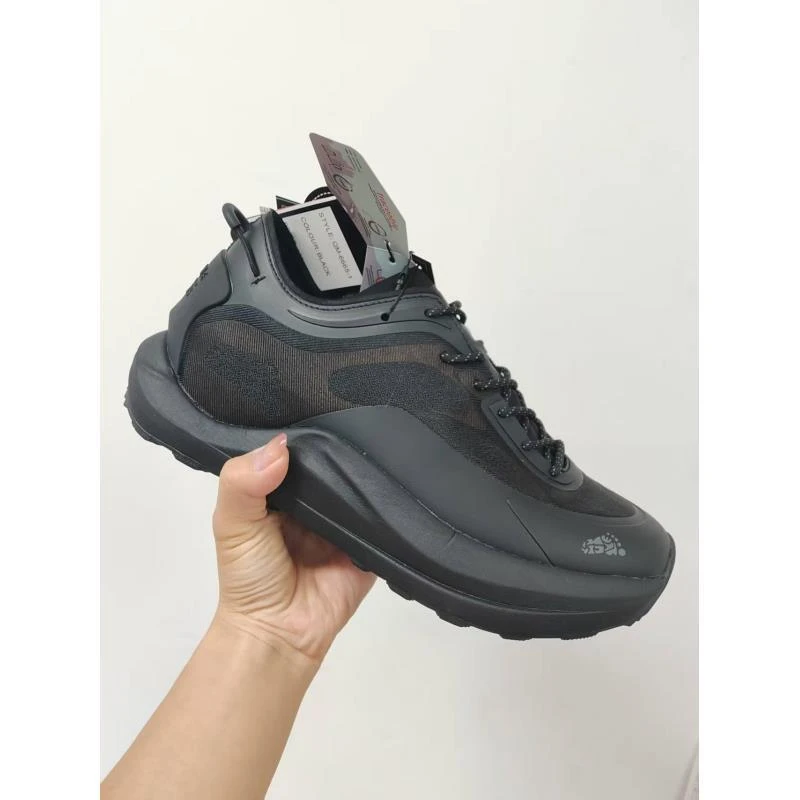 新款户外登山徒步鞋 黑色通勤百搭休闲鞋 越野徒步跑鞋