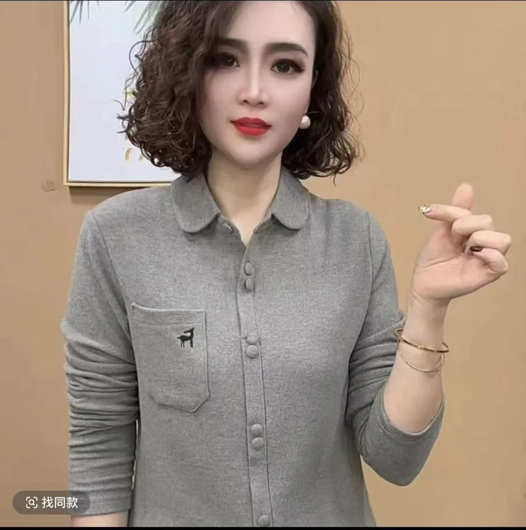 女士oversize风ol常规T恤长袖刺绣短款纽扣休闲翻领