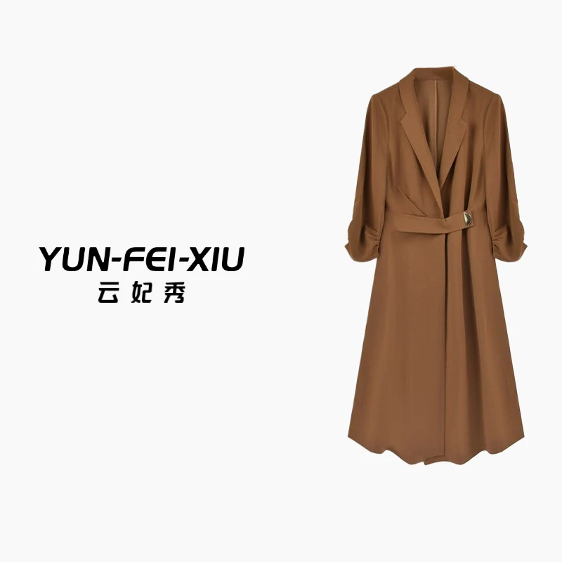 云妃秀大码女装风衣时尚休闲微胖宽松显瘦减龄收腰百搭秋季56068