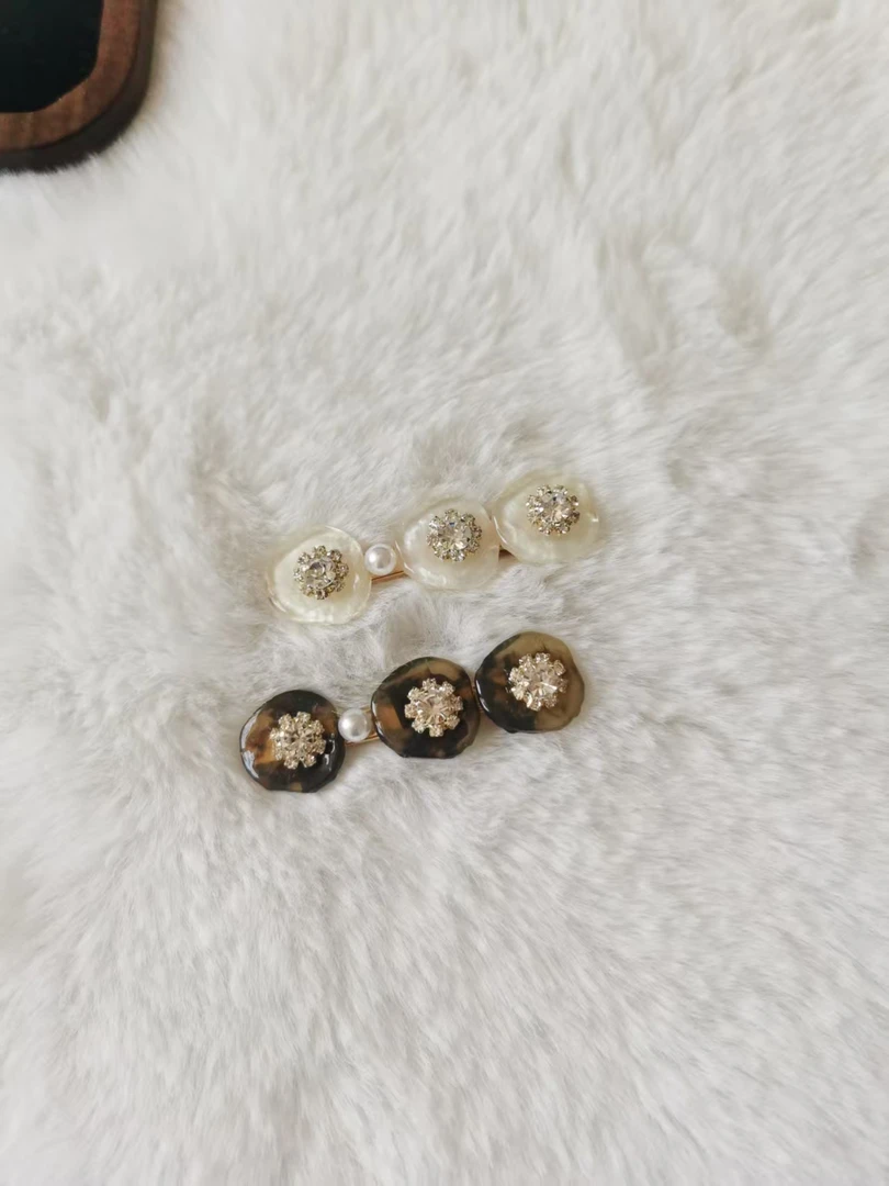 气质闪闪一字夹A306