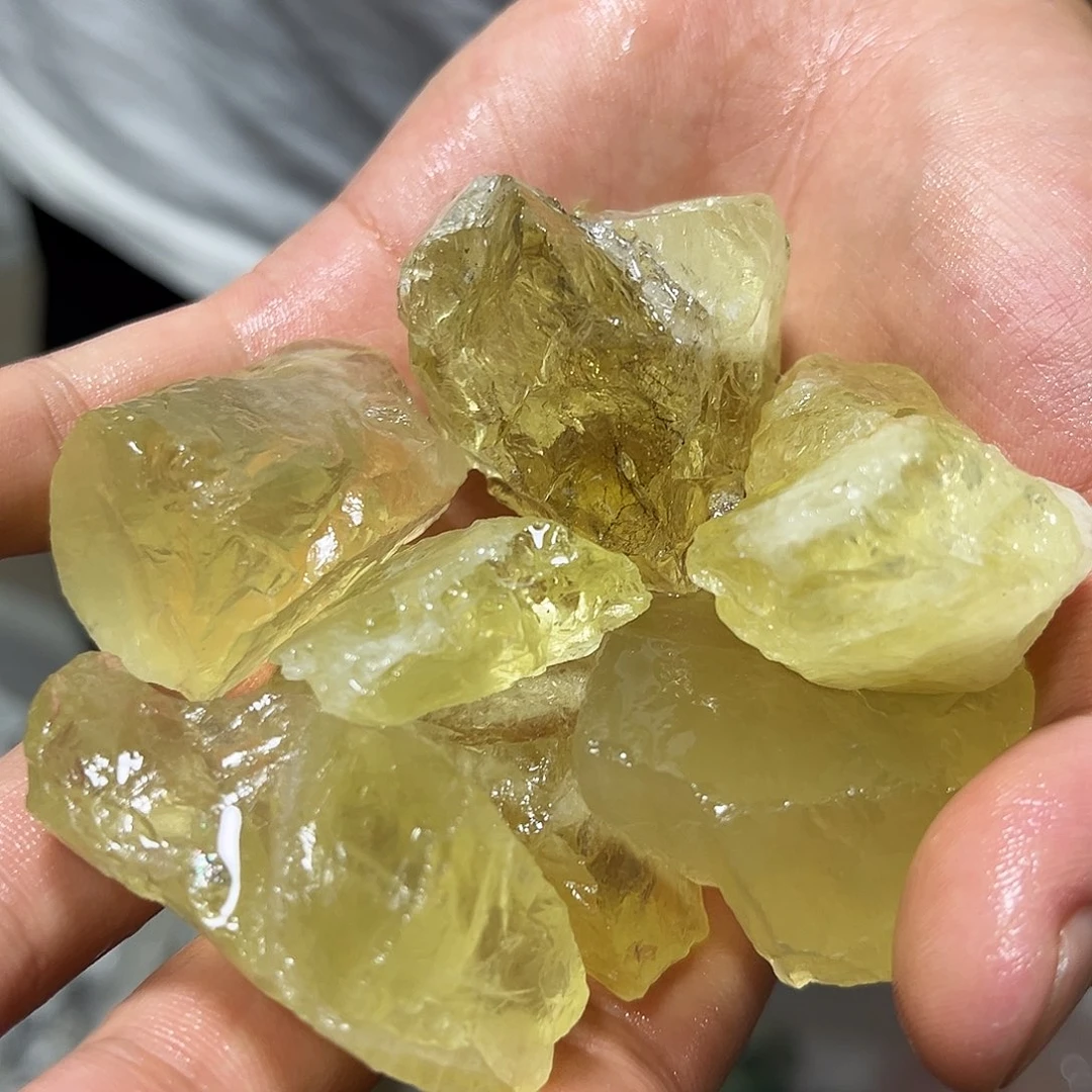 水晶珠宝半成品未镶嵌200克多样性发其一微瑕