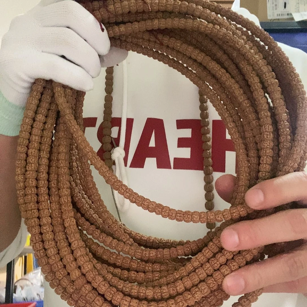 金刚菩提手串树王龙切108尺寸9左右