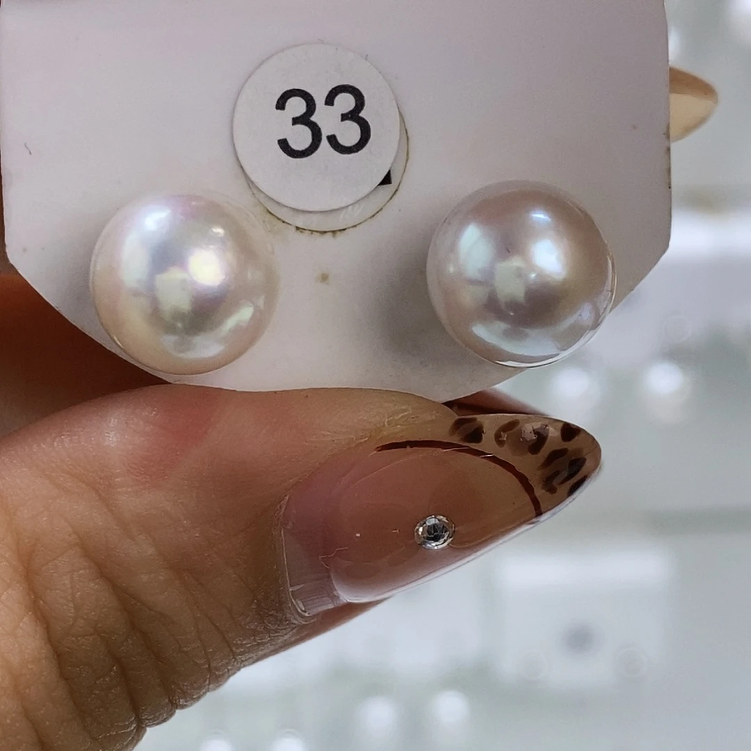 18K金镶嵌淡水珍珠耳饰