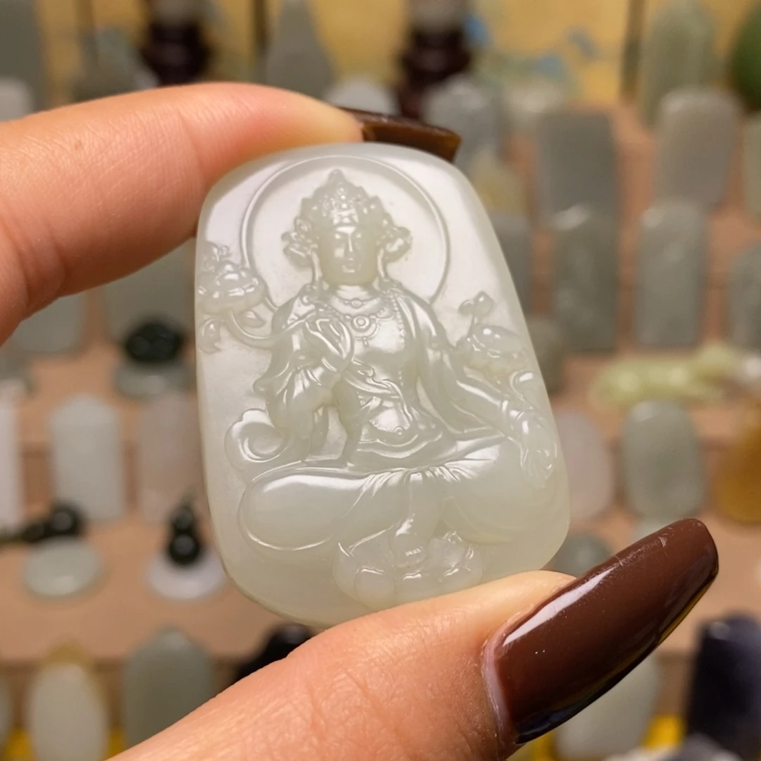 颈饰未镶嵌和田玉