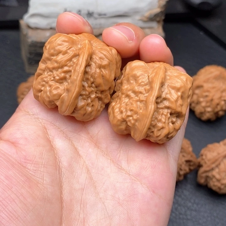 文玩核桃吊坠尺寸32一帆