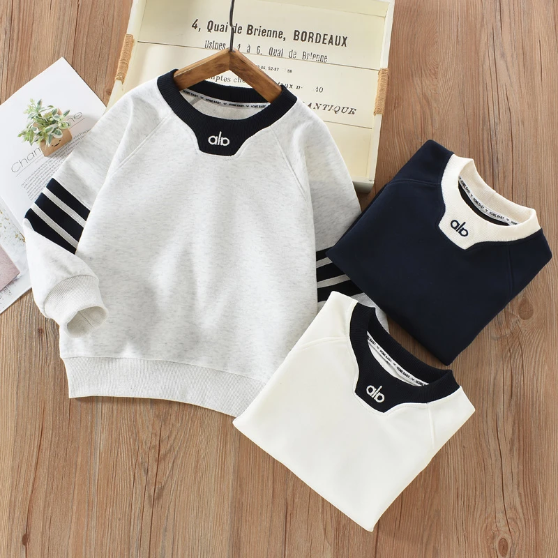 男童卫衣春秋款2025新中大童男孩领口字母上衣儿童装潮流休闲长袖