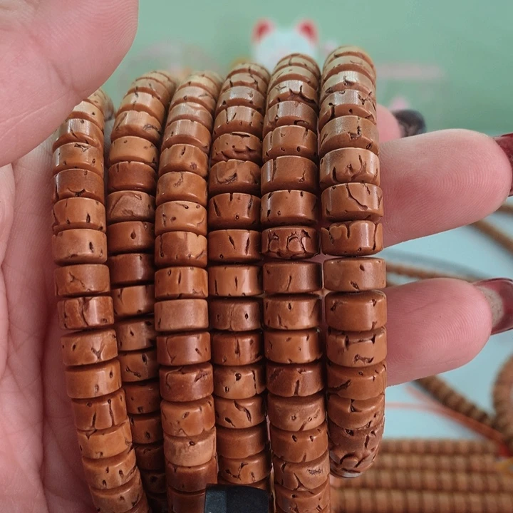 蔡****?桃核脖挂药片脖挂