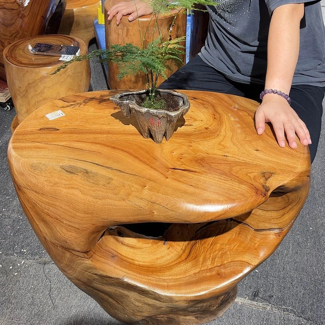 香樟木根雕凳子一物一拍长68宽45高48