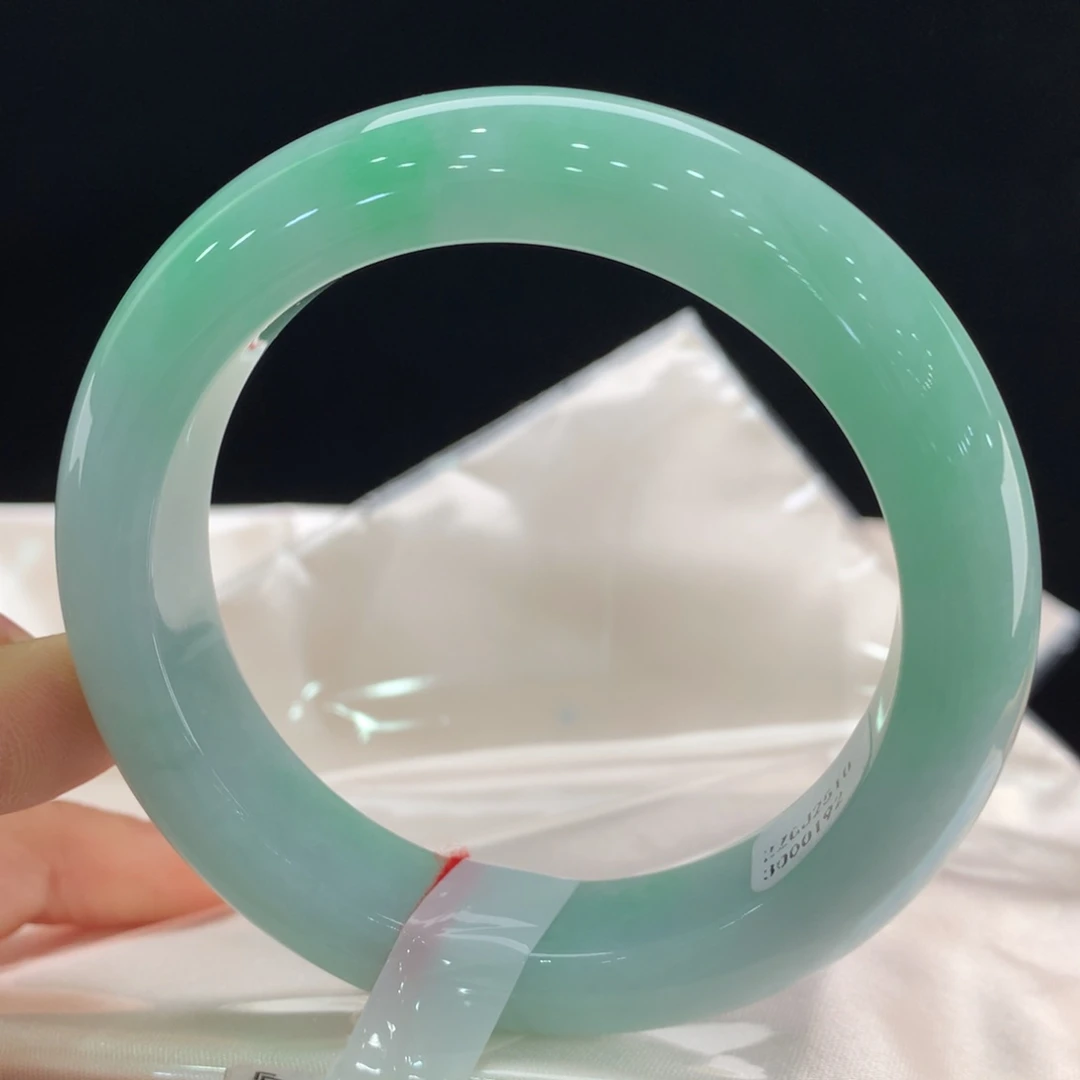 翡翠未镶嵌手镯0192