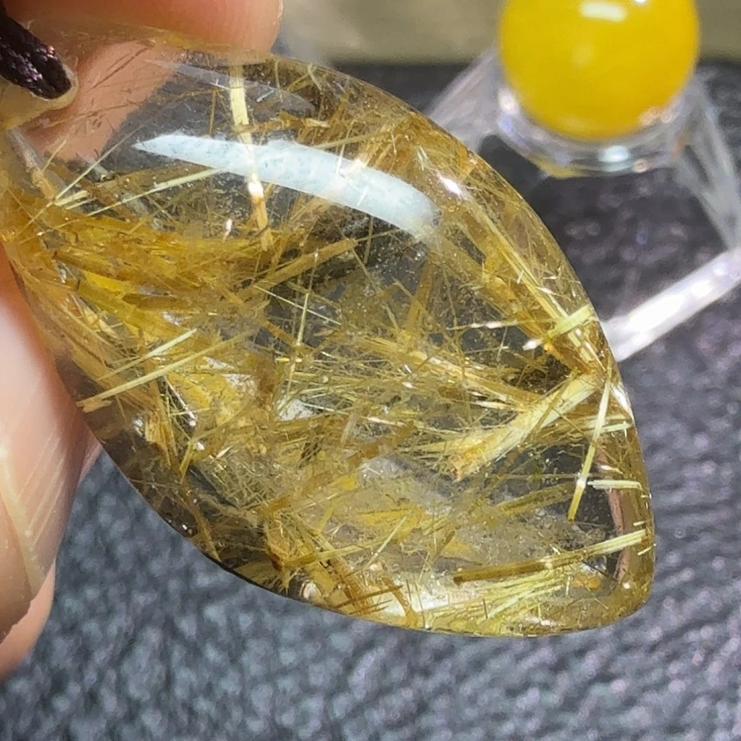 秋****水晶吊坠(赠链)未镶嵌