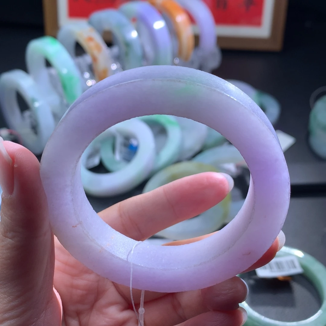 定制翡翠未镶嵌翡翠手镯