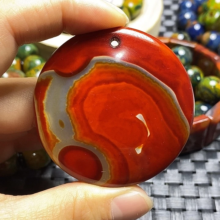 花***树玛瑙/玉髓未镶嵌颈饰