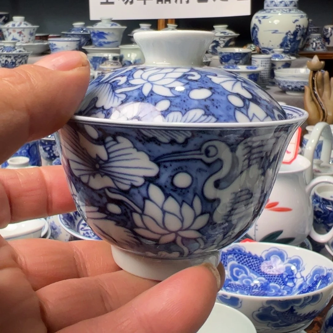 摆件景德镇青花瓷器