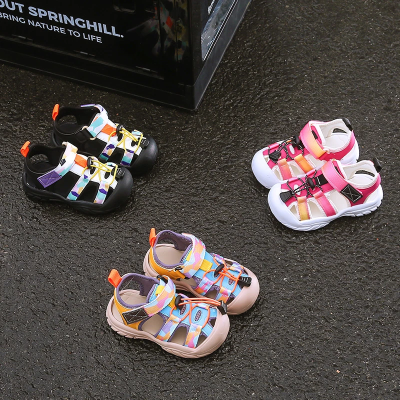 儿童涉水鞋溯溪鞋包头凉鞋夏季运动透气防滑软底休闲镂空凉鞋