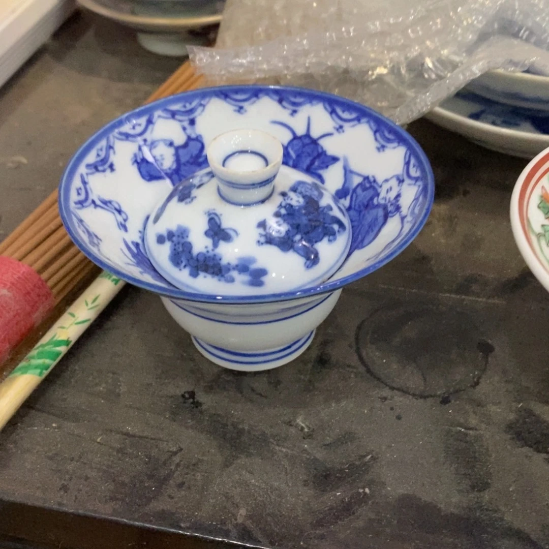 瓷片一直没见她回消息说不