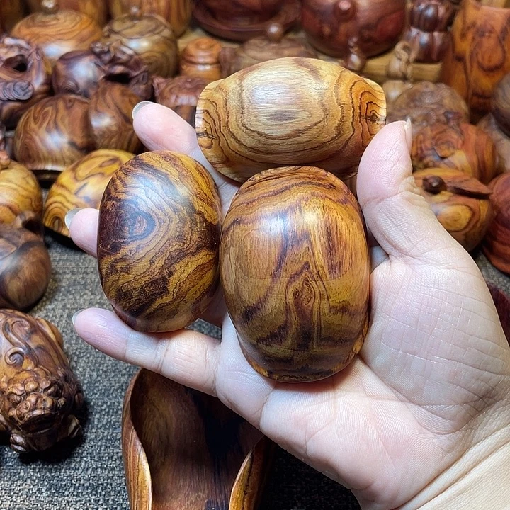 无***叔黄花梨/降香黄檀龟甲