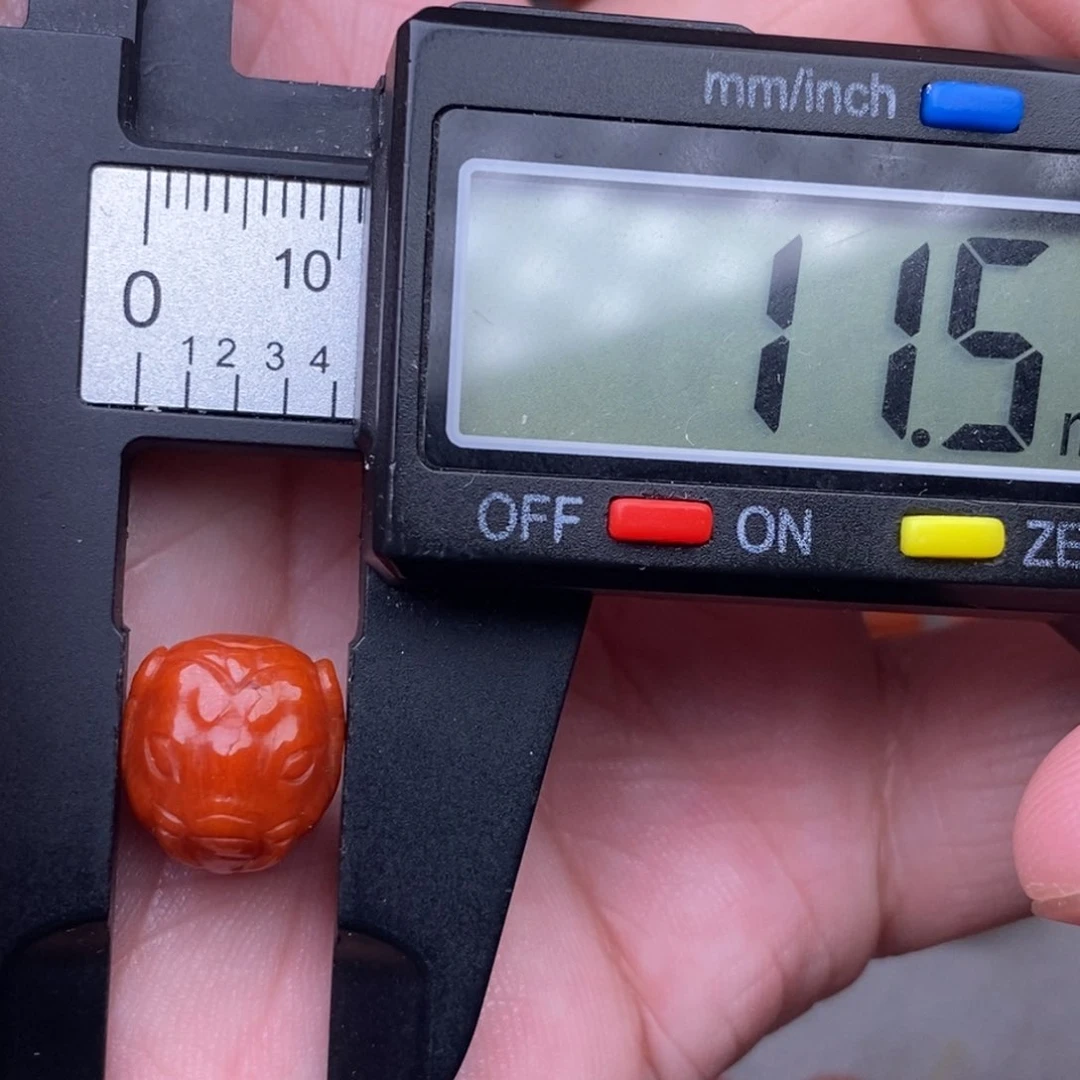 南红玛瑙配饰未镶嵌微瑕