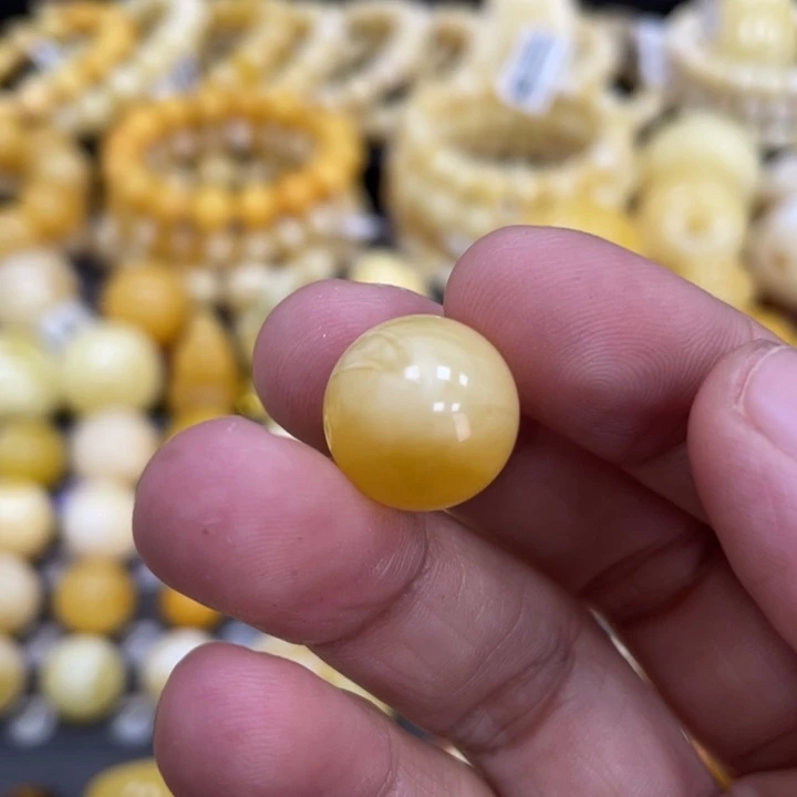 裸石蜜蜡未镶嵌14.3mm