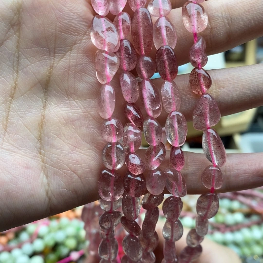 玛瑙/玉髓未镶嵌珠宝半成品一天透体草莓晶随行7-8mm