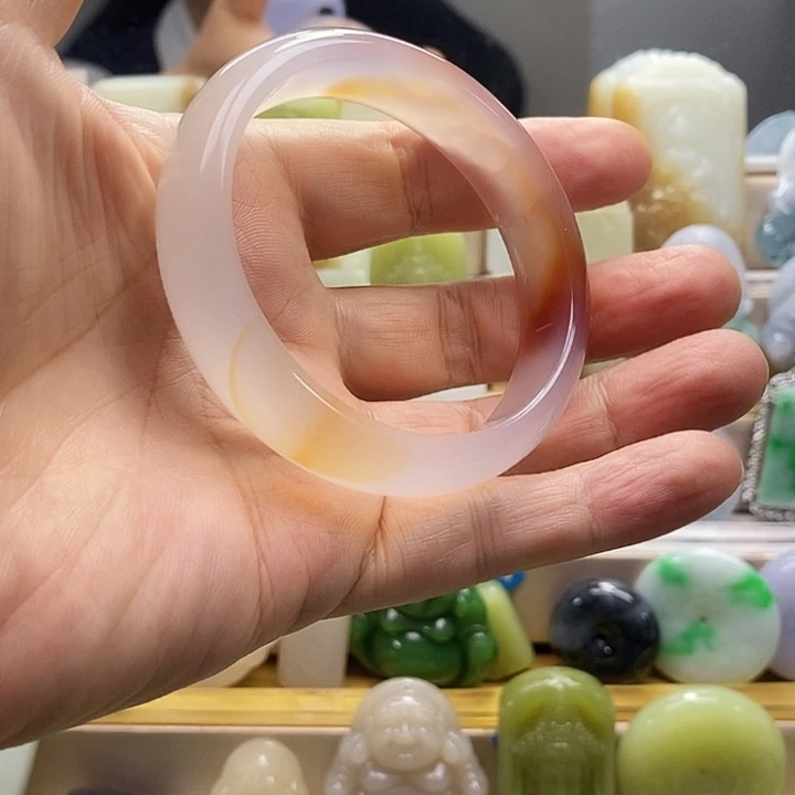 午***光手镯玛瑙/玉髓未镶嵌